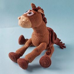 Amigurumi crochet pattern horse. Realistic animal.