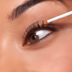 eyelash miraculous growth serum