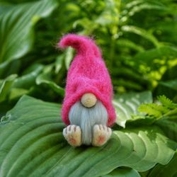 Pink gnome/Felt gnomes/Garden gnomes/Waldorf gnome