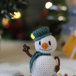Crochet tiny snowman pattern amigurumi Eng
