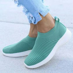 comfortable slip-on women's sneakers, casual, breathable sports shoes