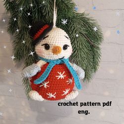 SNOWMAN Christmas crochet pattern, Christmas Bauble