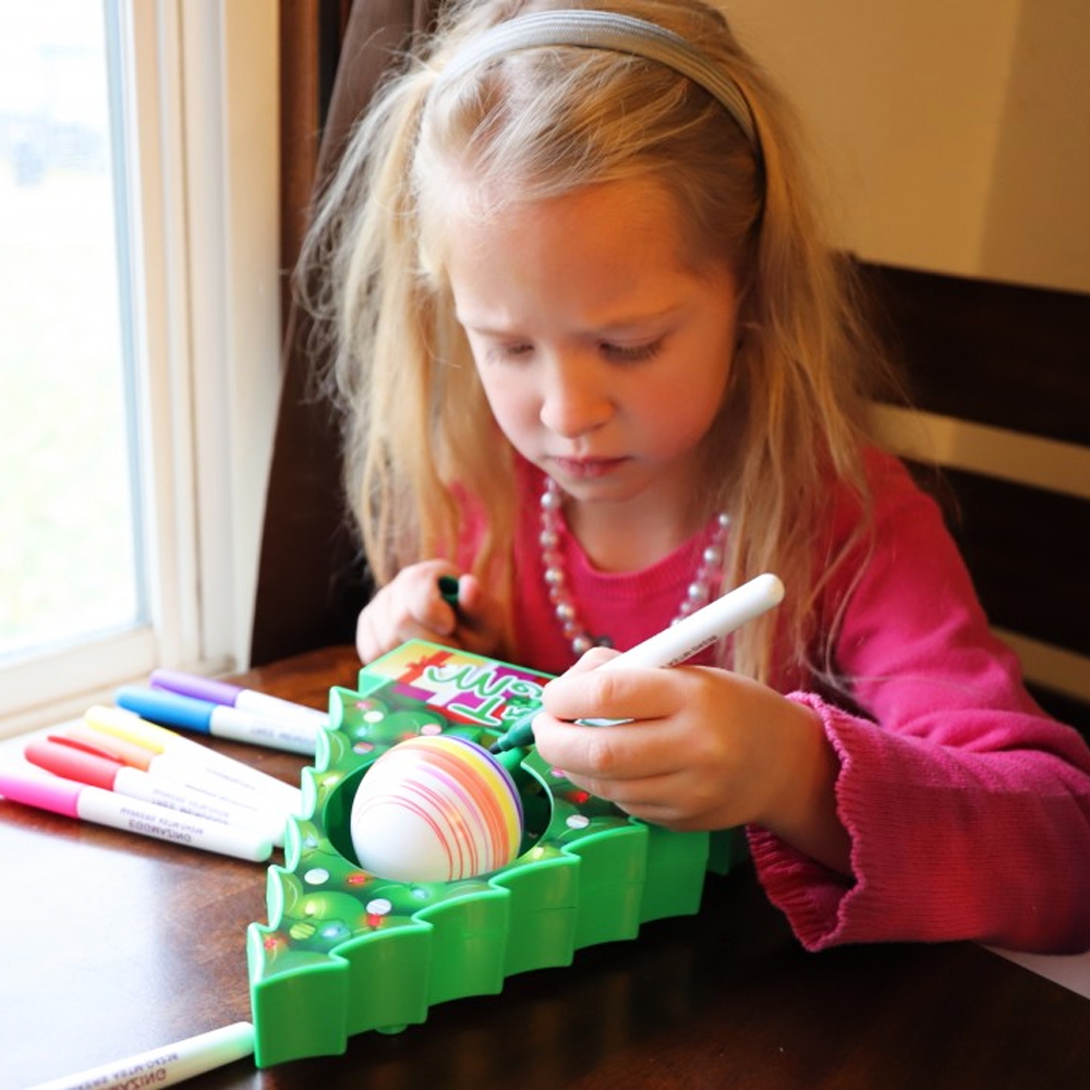 Nontoxic Christmas craft kits for kids