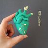 Green anatomical heart felt pattern, plush flower heart keychain.jpg