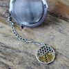 Honey-bee-charm-tea-infuser