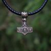 Mjolnir-necklace