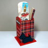 A set of wood in British design . Holder stylized as a red telephone booth . Combs with a pattern of England  (8).jpg