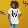 Monarch butterfly graphic print design illustration monarch Butterfly motif Бабочка-монарх Monarque papillon Women's Relaxed T-Shirt