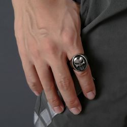 men's skull signet ring