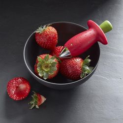 strawberry huller tool