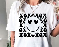 love happy face shirt, xoxo shirt, love heart shirt, heart eyes happy face, heart shirt, smile shirt, valentines day