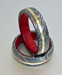 elegance unveiled: men's & women's damascus steel wedding band with wood case