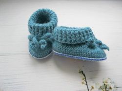 knitted booties, booties, baby booties, baby shoes, knitted shoes, shoes for a newborn