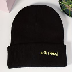 still sleepy embroidery graphic beanie black casual knit hat