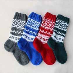 jacquard 49% wool socks, festive hand-knitted socks, colorful holiday socks, warm crew socks, gift idea