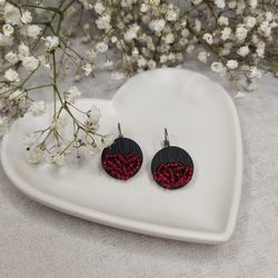 red handmade dangle earrings made of polymer clay and beads, a birthday gift for mom