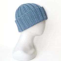 handcrafted light blue men's winter beanie: luxurious cashmere-merino wool blend, ribbed texture, cozy and warm knit hat