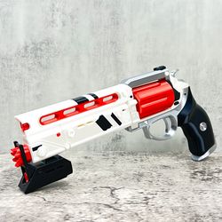 lunas howl hand cannon with moving parts - destiny 2