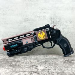 not forgotten brown hand cannon with moving parts - destiny 2