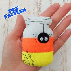 felt jar with spider pattern felt halloween pattern spider ornament halloween felt ornaments diy halloween fall decor