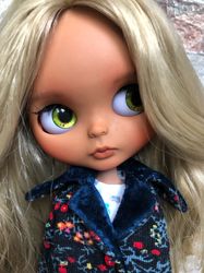 blythe doll