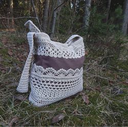 crocheted brown cotton bag with lace