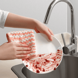 microfiber cleaning towel