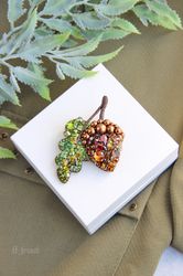 acorn brooch beaded acorn oak leaf brooch autumn brooch brooch as a gift brooch jewelry acorn jewelry beaded acorn