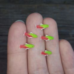 miniature green fire tetra 5 pcs, tiny fish for diorama, resin art or dollhouse aquarium