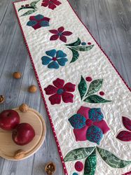 quilted bordeaux flowers table runner, blue flowers bed topper, handmade quilt, tablecloth quilted, flowers quilted