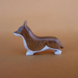 wooden corgi toy - corgi figurine - wooden dog toy- dog figurine - gift for kids