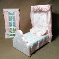 dollhouse bedroom furniture set, canopy bed and curtains 1:12.