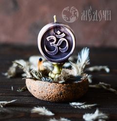 mold of symbol aum, spiritual symbol om, candle aum.