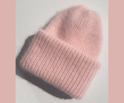 angora hat in pink color