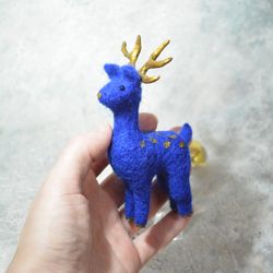 blue deer/christmas deer/christmas ornament/deer ornament/needle felted deer