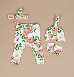 roses baby girl outfit, clothes set of 4: baby leggings, hat, headband and mitts, size 0-3 months, newborn girl outfit