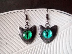 cat eye earrings, cat head earrings, cat lovers bijouterie, witch earrings, halloween earrings, tin soldered earrings