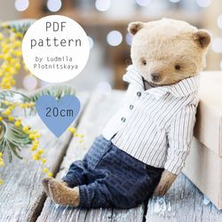 Sewing teddy bear pattern, 17 cm, cute velvet bear