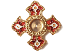 traditional orthodox reliquary. brass, casting, gold-gilding. size: 2''x2'' (50x50 mm).