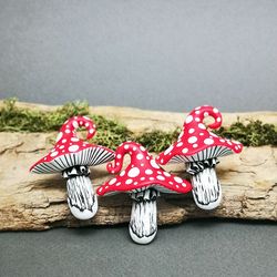 red mushroom fly agaric brooch amanita muscaria pin