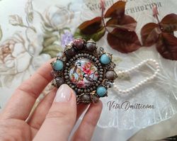 bird brooch, embroidery with stones and beads, cameo brooch, order brooch, baroque decoration, vintage style brooch