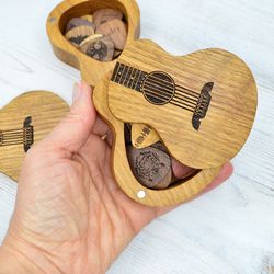 wooden guitar box for picks, personalized guitar pick holder, guitar pick case gift, picks storage, engraved wooden box