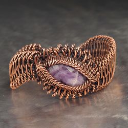 natural faceted amethyst wire wrapped copper bracelet / asymmetric bracelet for woman / unique handmade artisan jewelry