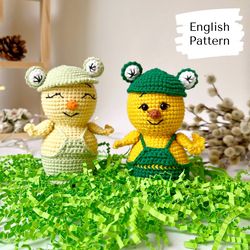 crochet pattern chicken in costume bunny and frogs diy crochet chicken