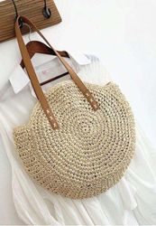 round croched raffia bag