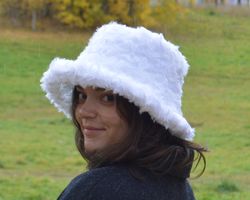 faux fur bucket hat for women. fluffy white hat. luxury fashion furry hat.  cute fuzzy bucket hats. astrakhan bucket hat