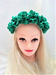 emerald green floral headpiece, green flower headband, emerald green crown, roses halo crown, st patrick's day headband