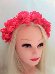 coral pink floral headpiece, coral pink rose headband, coral pink crown, coral pink roses halo crown, bridal headpiece