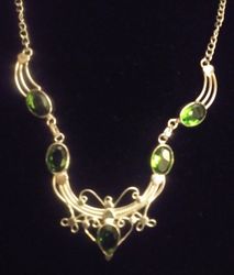 stunning 925 sterling silver peridot necklace