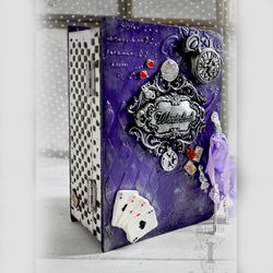 a lilac box-book with for cards or jewelry for storage for alice fans